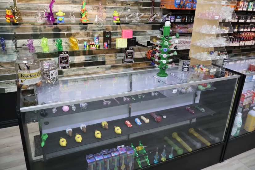Glass & Pipes